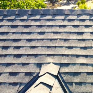 Heat weathered roof shingles